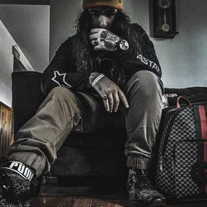 Meet your Posher, Eric